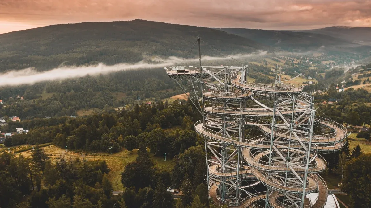 WIEŻA WIDOKOWA SKY WALK